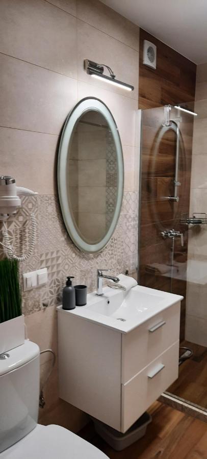 Apartamenty U Piotra Чарни-Дунаєц Номер фото